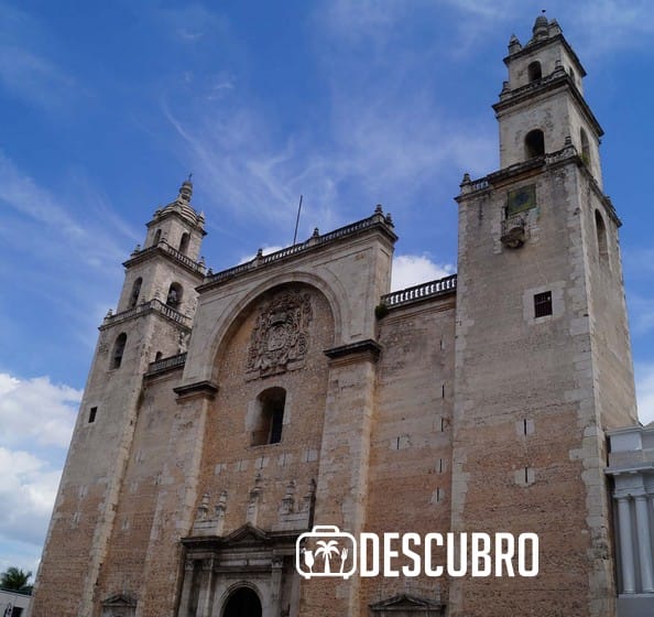 Fundada en 1561, por petición del rey Felipe II, se erigió en catedral a la iglesia de la capital yucateca y se le dio por titular, a San Ildefonso.