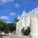 Imágenes del parque de Santiago en el Centro Histórico de Mérida