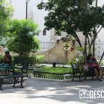 Imágenes del parque de Santiago en el Centro Histórico de Mérida