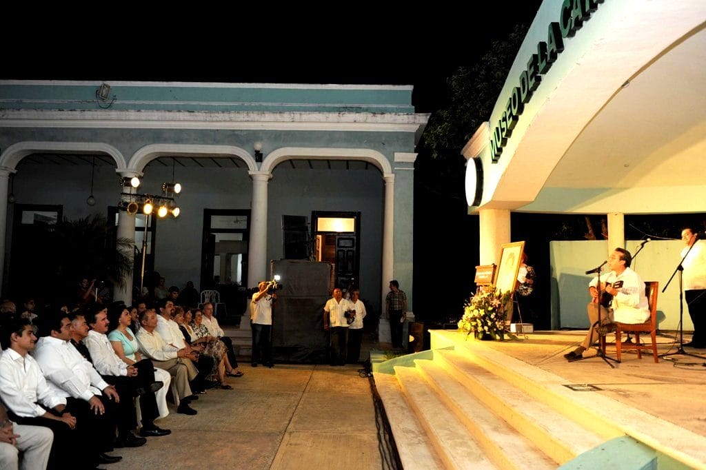 Imágenes del Museo de la Canción Yucateca donde semanalmente ofrecen conciertos y diversas presentaciones.