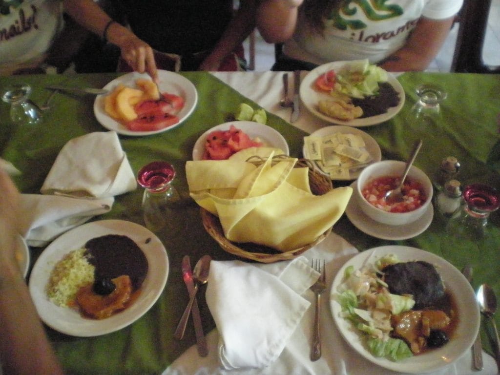 Restaurante Ik-Kil.-Foto de Marginalboundaries