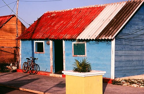 Foto de una de las casas en San Felipe.- Foto de Vlue Frame House en Flickr