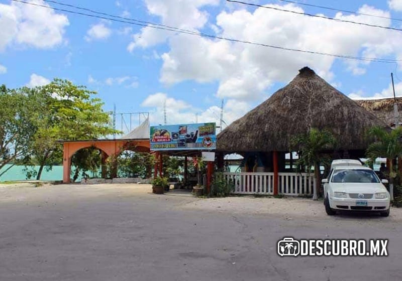 Para comer, también, encontrarás restaurantes que sirven comida típica de la región