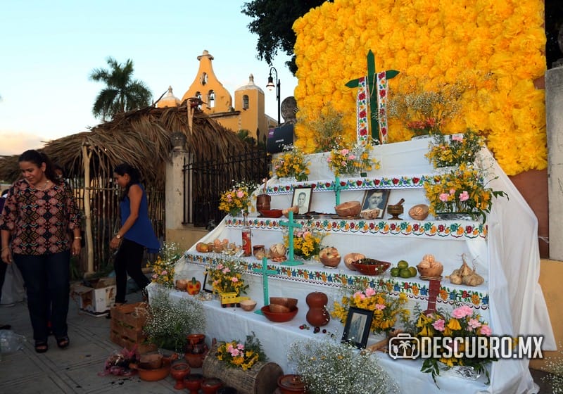 día de muertos altar