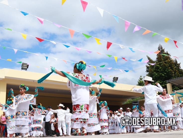 Pequeños jaraneros en el Convite Tizimín 2019