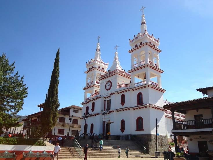 La Parroquia de San Cristóbal es uno de los edificios más representativos de Mazamitla.