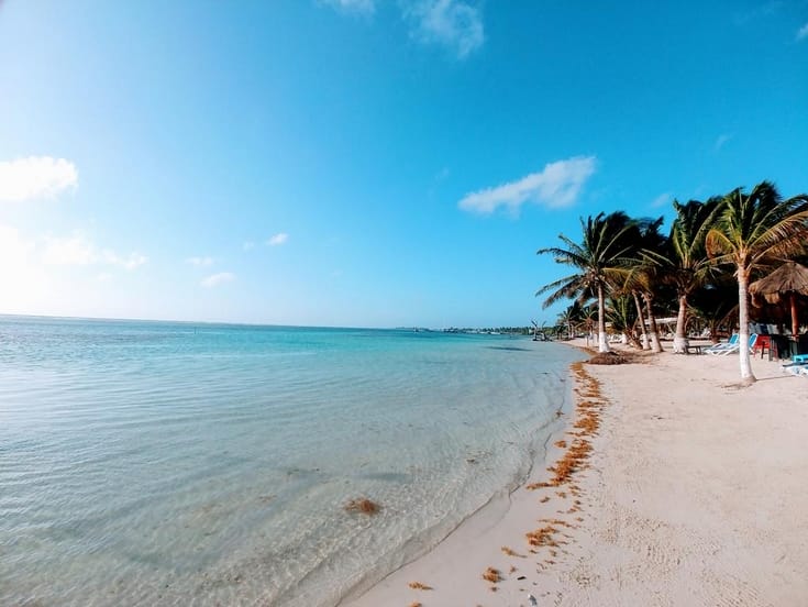 Mahahual, de las mejores playas de la peninsula. Consejo de Promoción Turística de Quintana Roo
