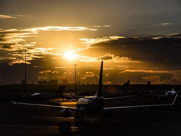 La TUA es el impuesto que todos los pasajeros pagan por el uso de las instalaciones del aeropuerto
