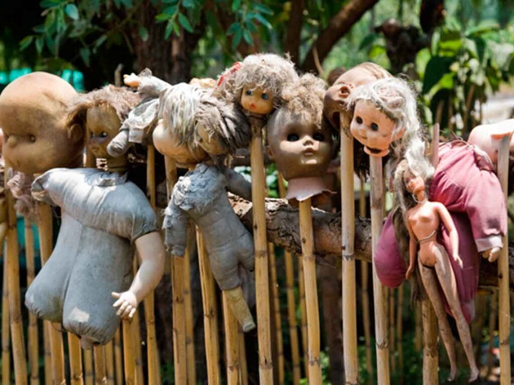 La casa de las muñecas es un sitio aterrador que se encuentra en Xochimilco en la CDMX.