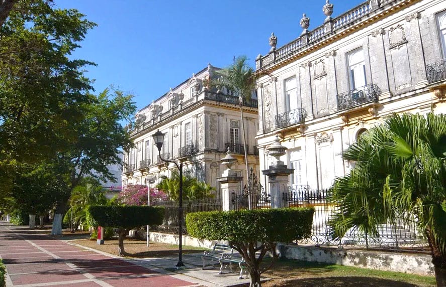 Paseo de Montejo, uno de los principales atractivos de Mérida