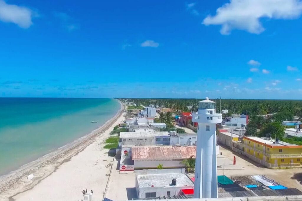 Telchac es una de las playas más bellas de la Península de Yucatán para visitar en tus próximas vacaciones