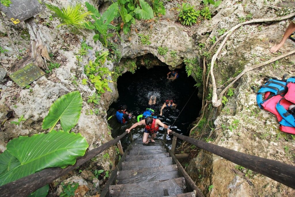 El cenote Siete Bocas es parte de la ruta de los cenotes de Puerto Morelos