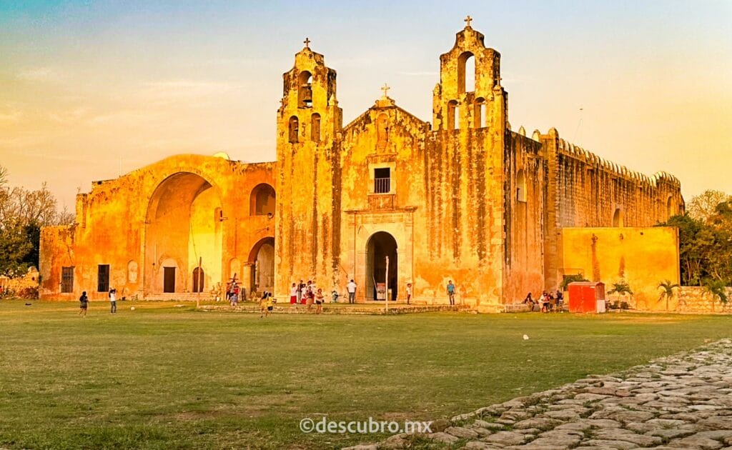 El convento de San Miguel Arcángel en Maní 