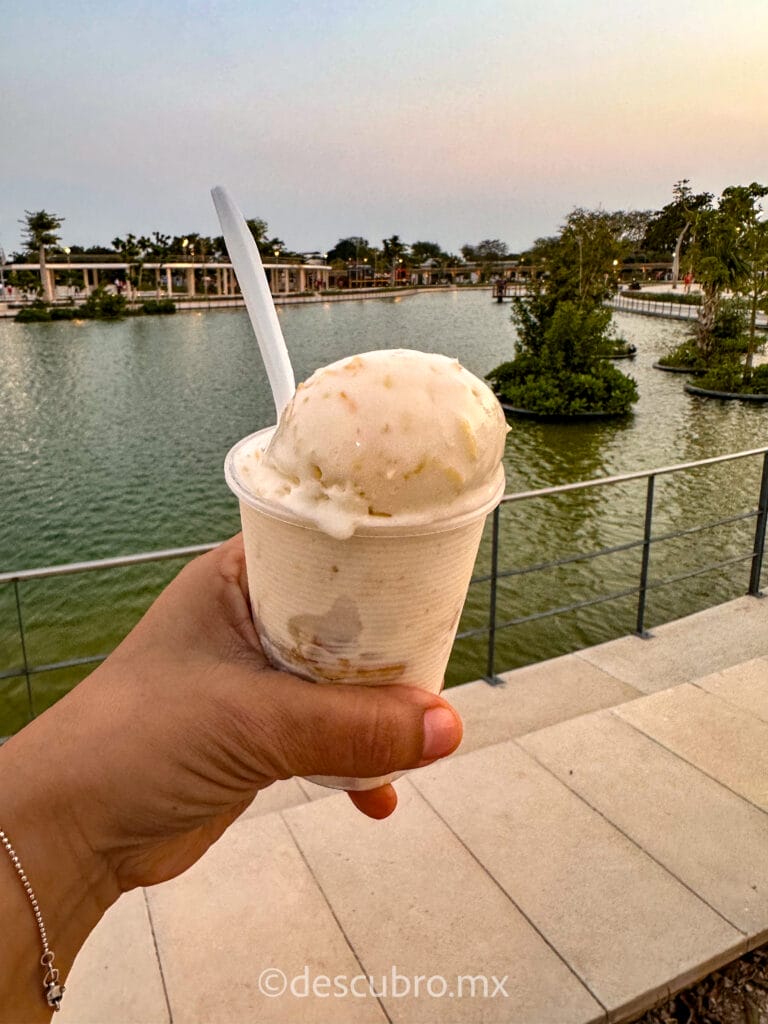 Para mitigar el calor nada como un helado mientras recorres La Plancha