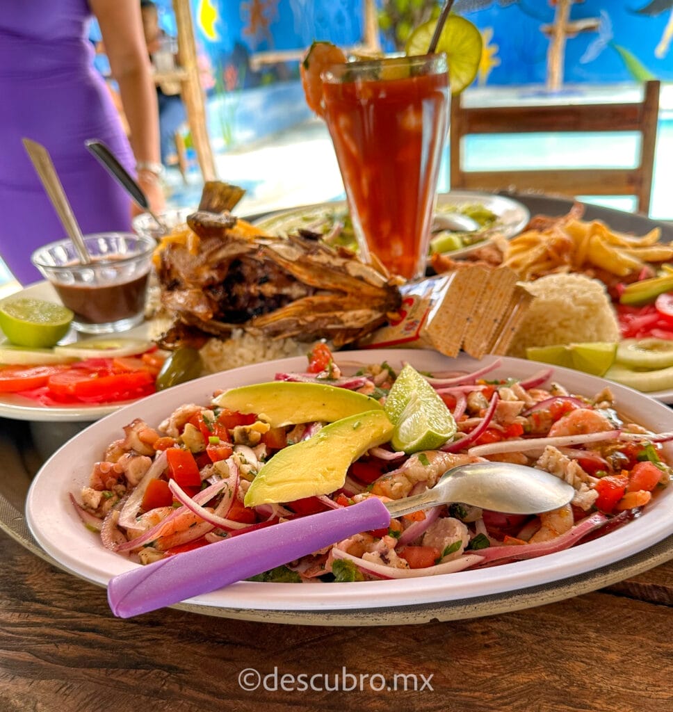 Mariscos y comida tradicional 
