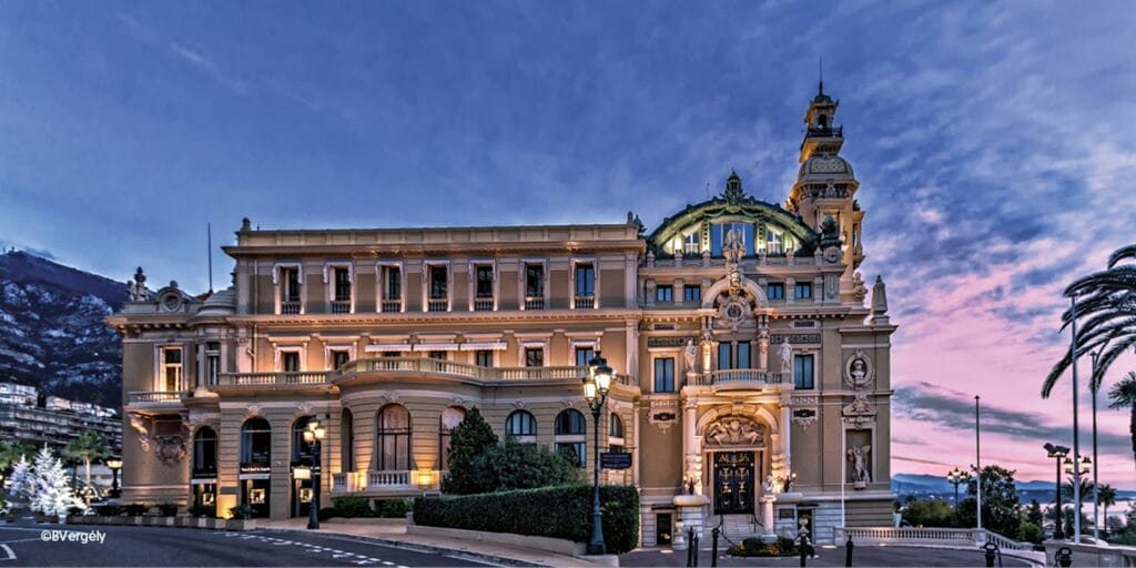 Mónaco y su casino son imperdibles si quieres conocer el mundo sin tramitar una visa
