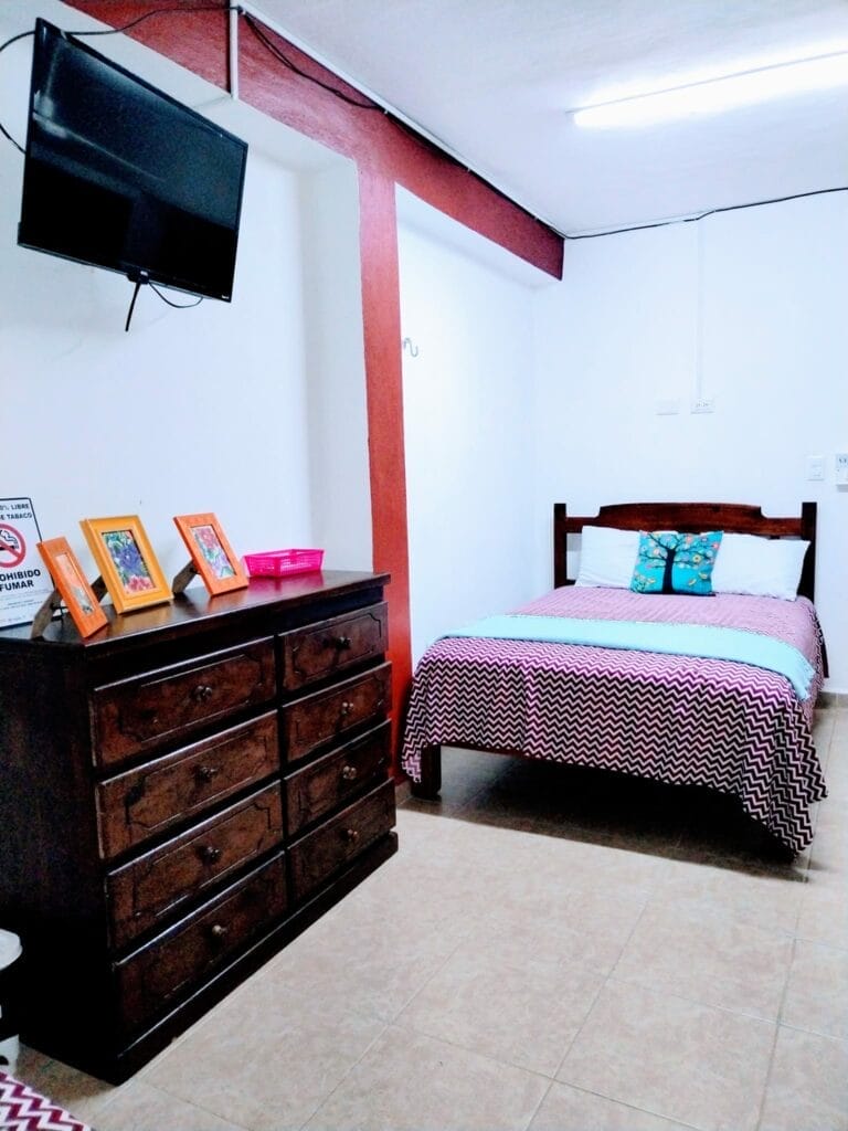 Habitación en posada don Beto