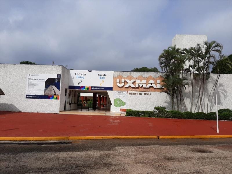 Esto cuesta la entrada a la zona arqueológica de Uxmal. 