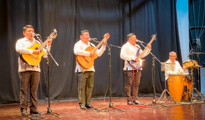 Trova yucateca