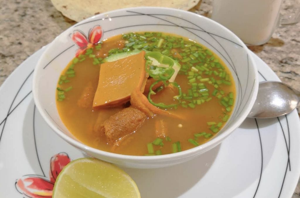 conoce como se prepara el mongongo kabic, la receta original yucateca